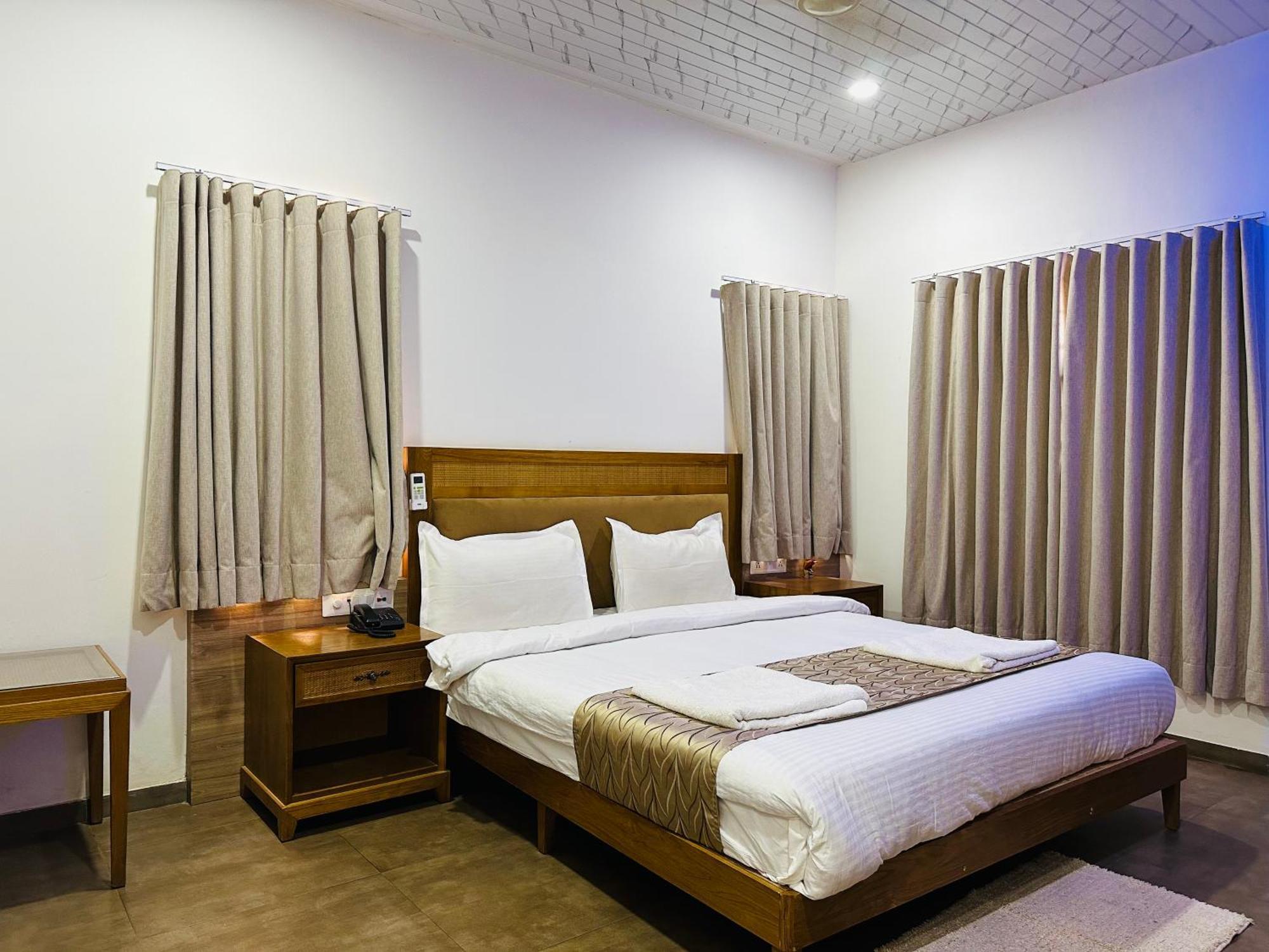 Lion Park Hotel & Resorts Sasan Gir Εξωτερικό φωτογραφία